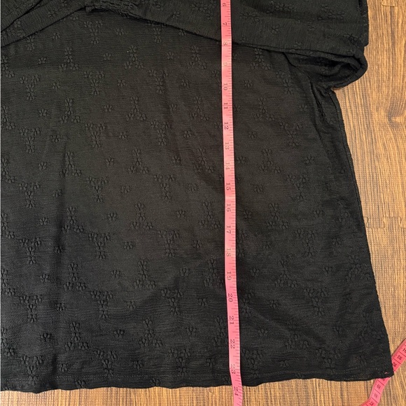 Adrianna Papell Elegant Black Lace Blouse | L - Picture 9 of 12